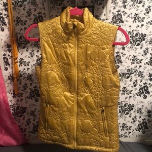 Lady Hagen Gold golf vest